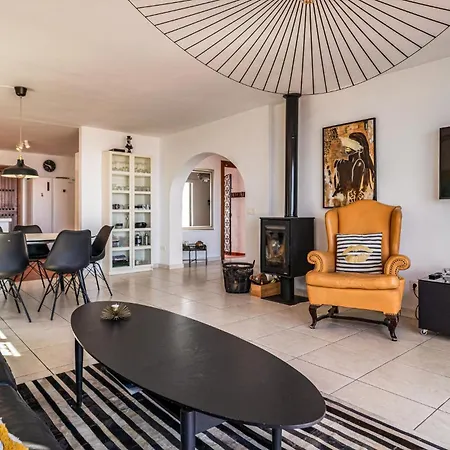 Holiday home Lovely In With Kitchen Almunecar